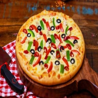 English Retreat Pizza-Personal Giant Slice (22.5 Cm)